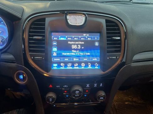 Used 2013 Chrysler 300 S image 24