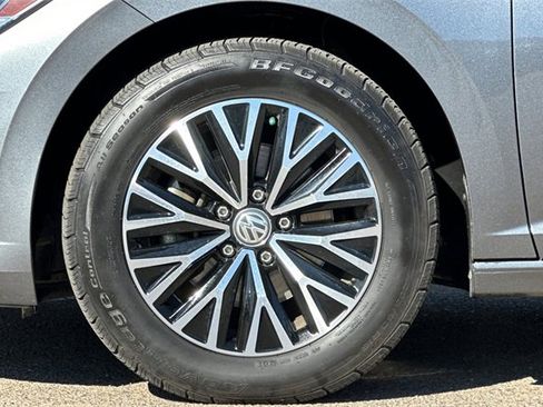 Used 2019 Volkswagen Jetta SE image 27