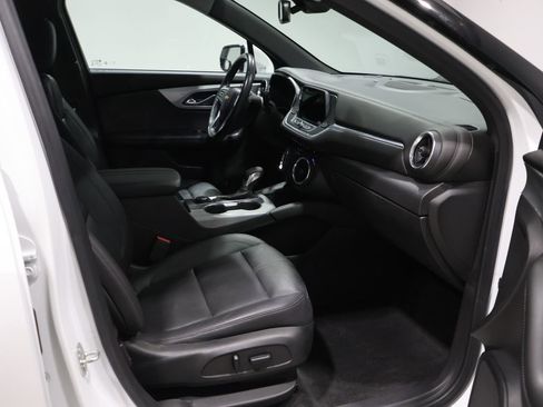 Used 2021 Chevrolet Blazer LT w/ LPO, Black Grille Bar Package image 23