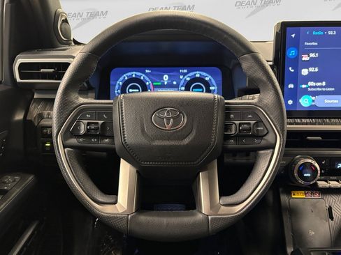 Used 2026 Toyota 4Runner Platinum AWD/4WD image 40