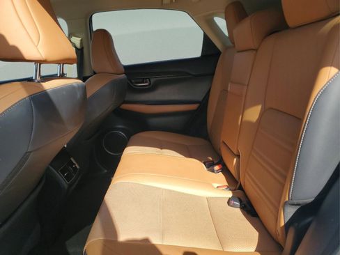 Used 2018 Lexus NX 300 FWD image 9