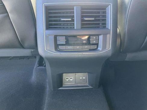 Used 2019 Volkswagen Atlas SEL image 14