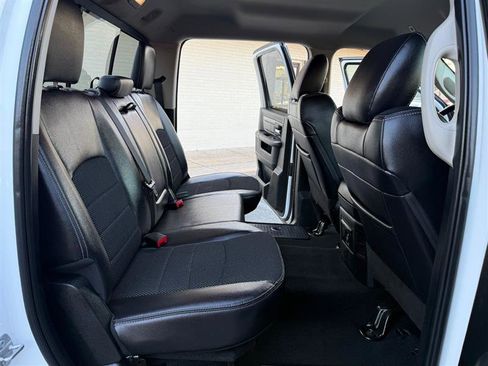 Used 2018 RAM 1500 Sport image 14