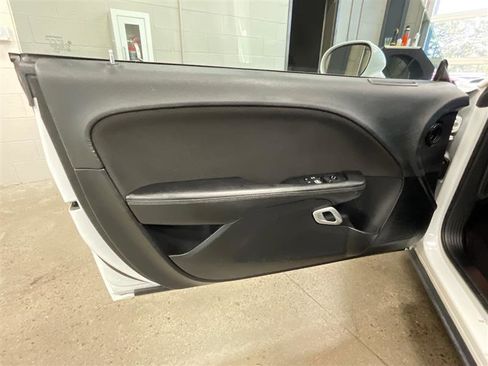 Used 2020 Dodge Challenger SXT image 11