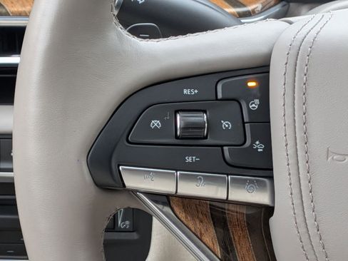 Used 2023 Cadillac Escalade Premium Luxury Platinum w/ LPO, Radiant Package image 15