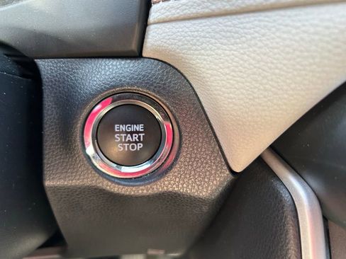 Used 2024 Toyota RAV4 XLE w/ Convenience Package FWD image 27