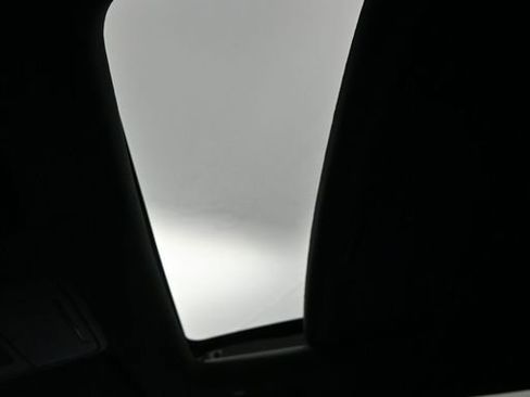 Used 2024 Honda CR-V Sport Touring image 18