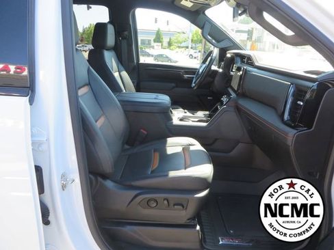 Used 2025 GMC Sierra 2500 AT4 AWD/4WD image 49