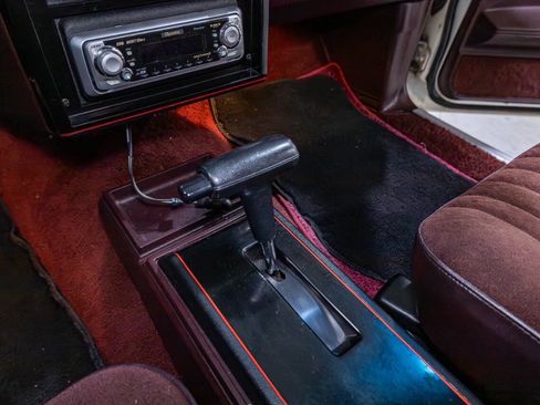 Used 1987 Chevrolet Monte Carlo SS RWD image 15