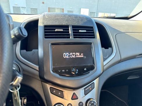 Used 2013 Chevrolet Sonic LT image 20