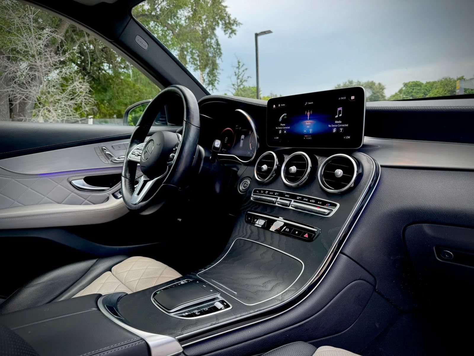 Used 2021 Mercedes-Benz GLC 300 4MATIC image 31