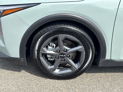 Used 2025 Kia K4 LXS image 10