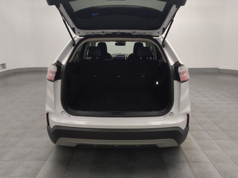 Used 2024 Ford Edge SEL image 29