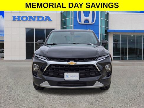 Used 2024 Chevrolet Blazer LT w/ Convenience Package FWD image 5