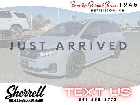 Used 2025 Honda Odyssey Sport-L image 2