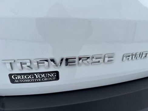 Used 2023 Chevrolet Traverse LS w/ Safety Package image 12