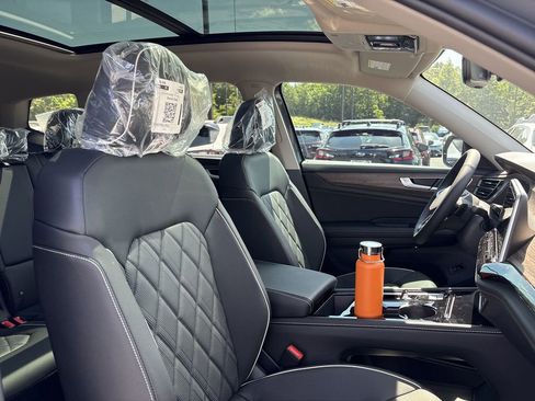 New 2025 Volkswagen Atlas SEL Premium R-Line image 21