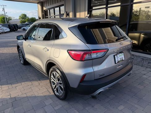 Used 2021 Ford Escape SEL image 4