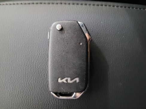 Used 2023 Kia Soul LX FWD image 32