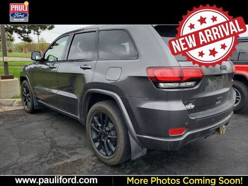 Used 2020 Jeep Grand Cherokee Altitude AWD/4WD image 3