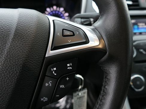 Used 2015 Ford Fusion SE w/ Equipment Group 201A image 17