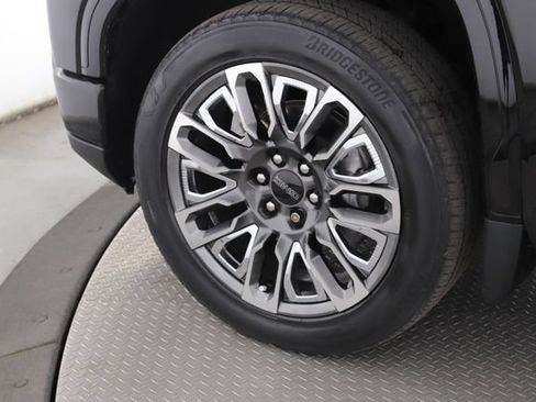 Used 2023 GMC Sierra 1500 Denali Ultimate AWD/4WD image 13