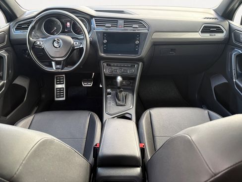Used 2020 Volkswagen Tiguan SE R-Line FWD image 3