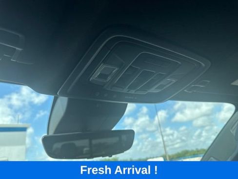 Used 2026 Chevrolet Silverado 1500 High Country w/ Technology Package AWD/4WD image 9