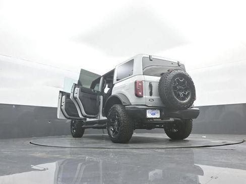 New 2026 Ford Bronco Badlands AWD/4WD image 45