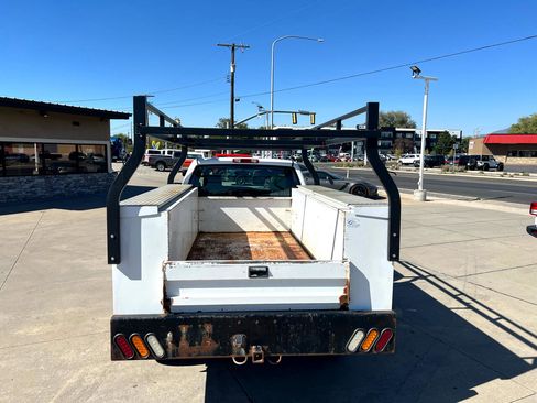 Used 2004 Chevrolet Silverado 2500 4x4 Regular Cab image 4