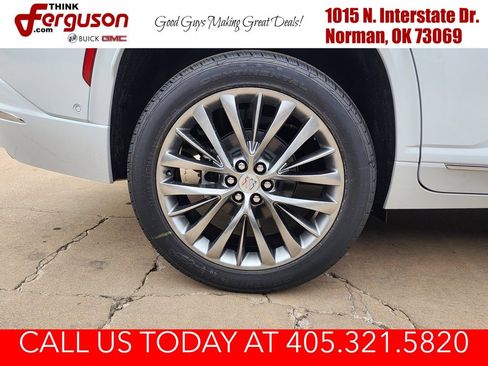 New 2026 Buick Enclave Avenir w/ Super Cruise Package AWD/4WD image 57