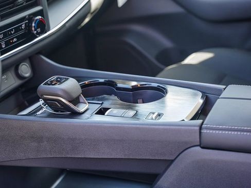 New 2026 Nissan Rogue S image 20