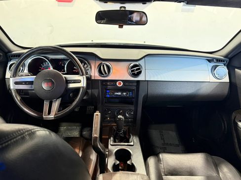 Used 2005 Ford Mustang GT RWD image 13