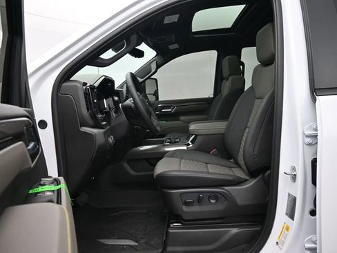 New 2026 Chevrolet Silverado 2500 ZR2 w/ LPO, Dark Essentials Package image 37