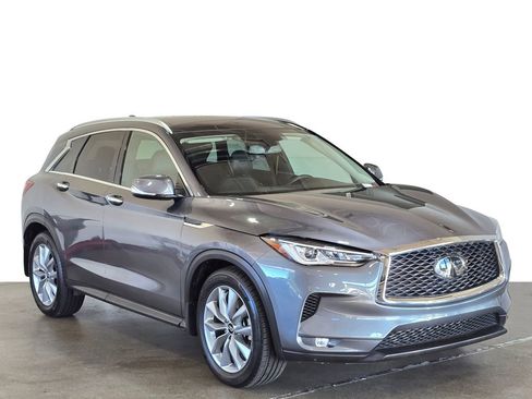 Used 2022 INFINITI QX50 Luxe image 3