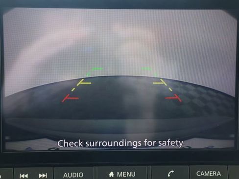 Used 2024 Nissan Rogue SV image 16