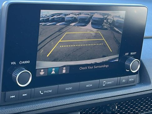 Used 2024 Honda CR-V LX image 16