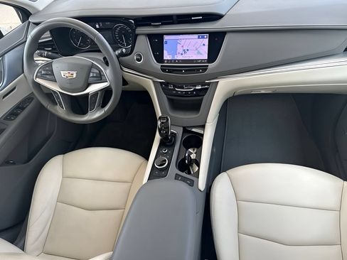 Used 2020 Cadillac XT5 Premium Luxury AWD/4WD image 30