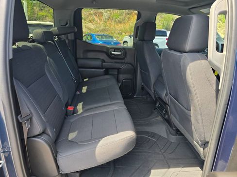 Used 2020 Chevrolet Silverado 1500 LT w/ LT Value Package AWD/4WD image 26