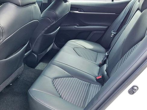 Used 2023 Toyota Camry SE w/ Convenience Package FWD image 17