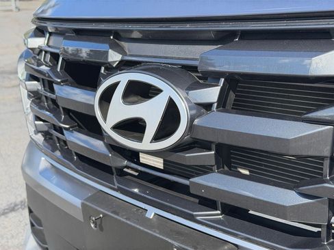 Used 2025 Hyundai Tucson SEL AWD/4WD image 34