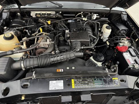 Used 2009 Ford Ranger XLT RWD image 28