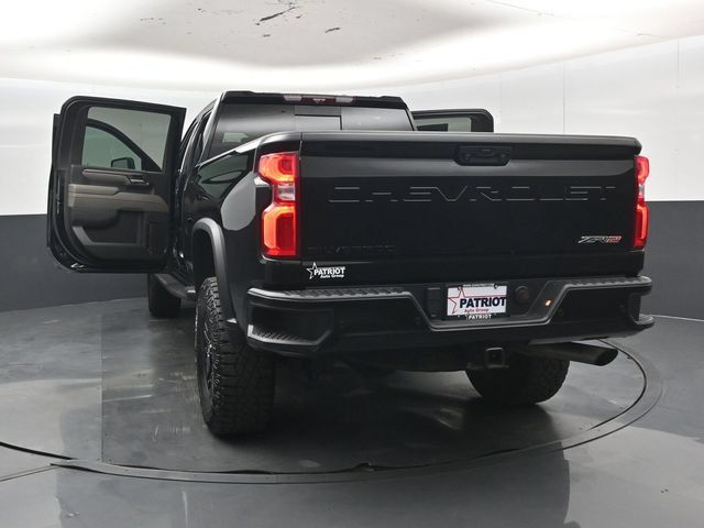 Used 2024 Chevrolet Silverado 2500 ZR2 w/ Technology Package AWD/4WD image 58