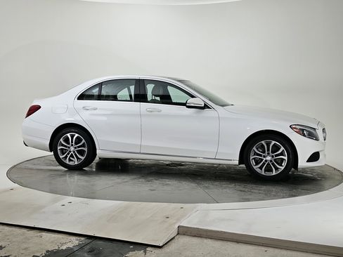 Used 2015 Mercedes-Benz C 300 Sedan image 2