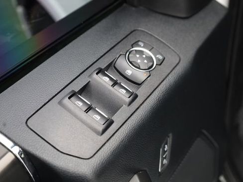 Used 2019 Ford F150 XLT w/ Equipment Group 302A Luxury image 14