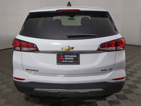 Used 2024 Chevrolet Equinox LT AWD/4WD image 11