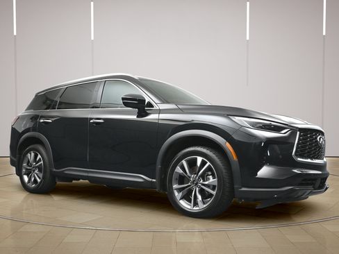 Used 2023 INFINITI QX60 Luxe w/ Cargo Package FWD image 26