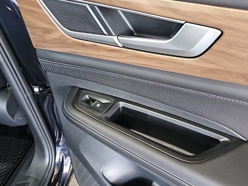 New 2026 Volkswagen Atlas SE AWD/4WD image 17