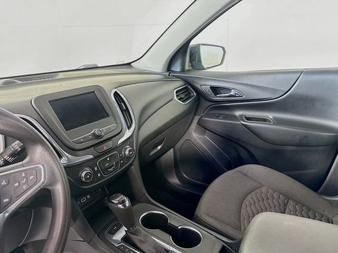 Used 2020 Chevrolet Equinox LT AWD/4WD image 11