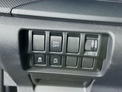 Certified 2023 Subaru Forester AWD/4WD image 17